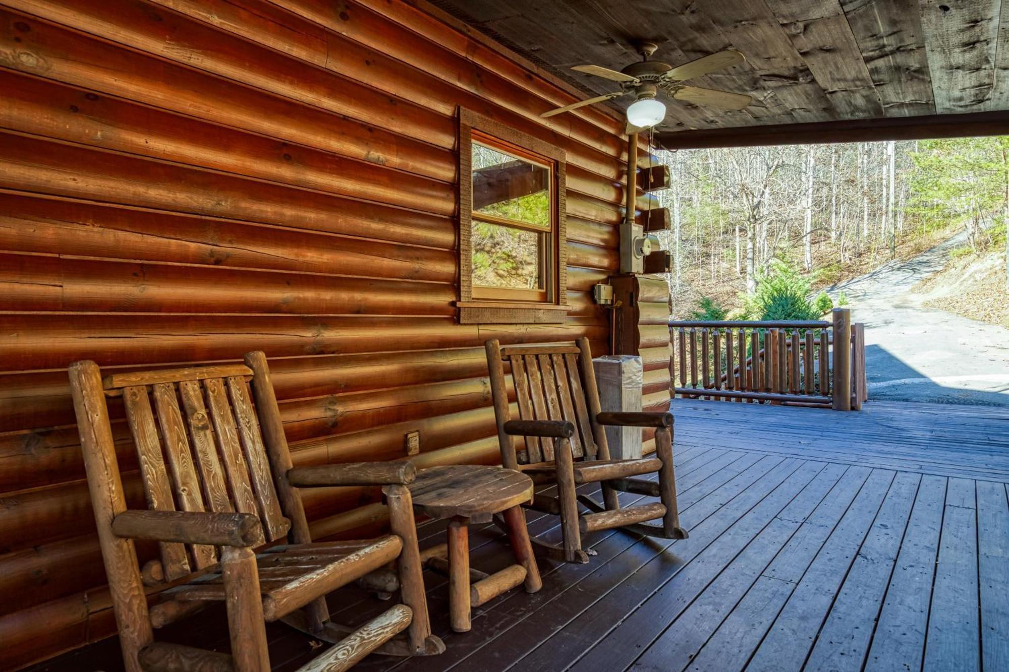 Heavenly Bear, Hot Tub, 1089 Of Free Attraction Tickets For Each Paid Day, Dollywood And More Sevierville Esterno foto