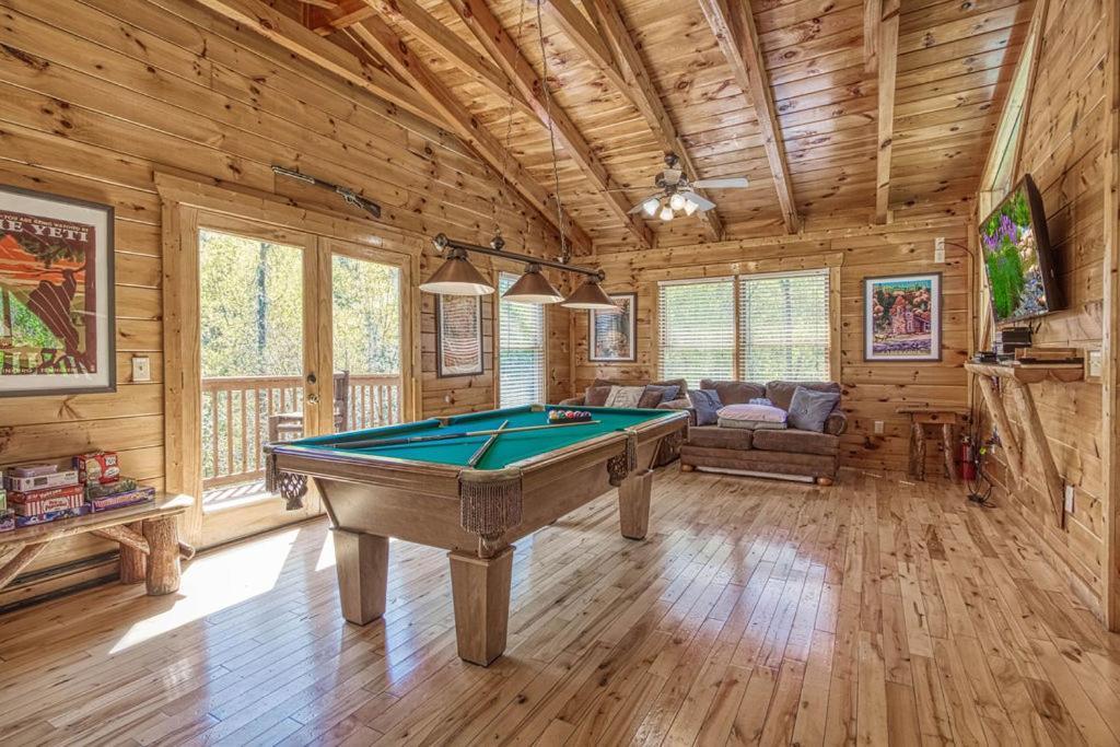 Heavenly Bear, Hot Tub, 1089 Of Free Attraction Tickets For Each Paid Day, Dollywood And More Sevierville Esterno foto