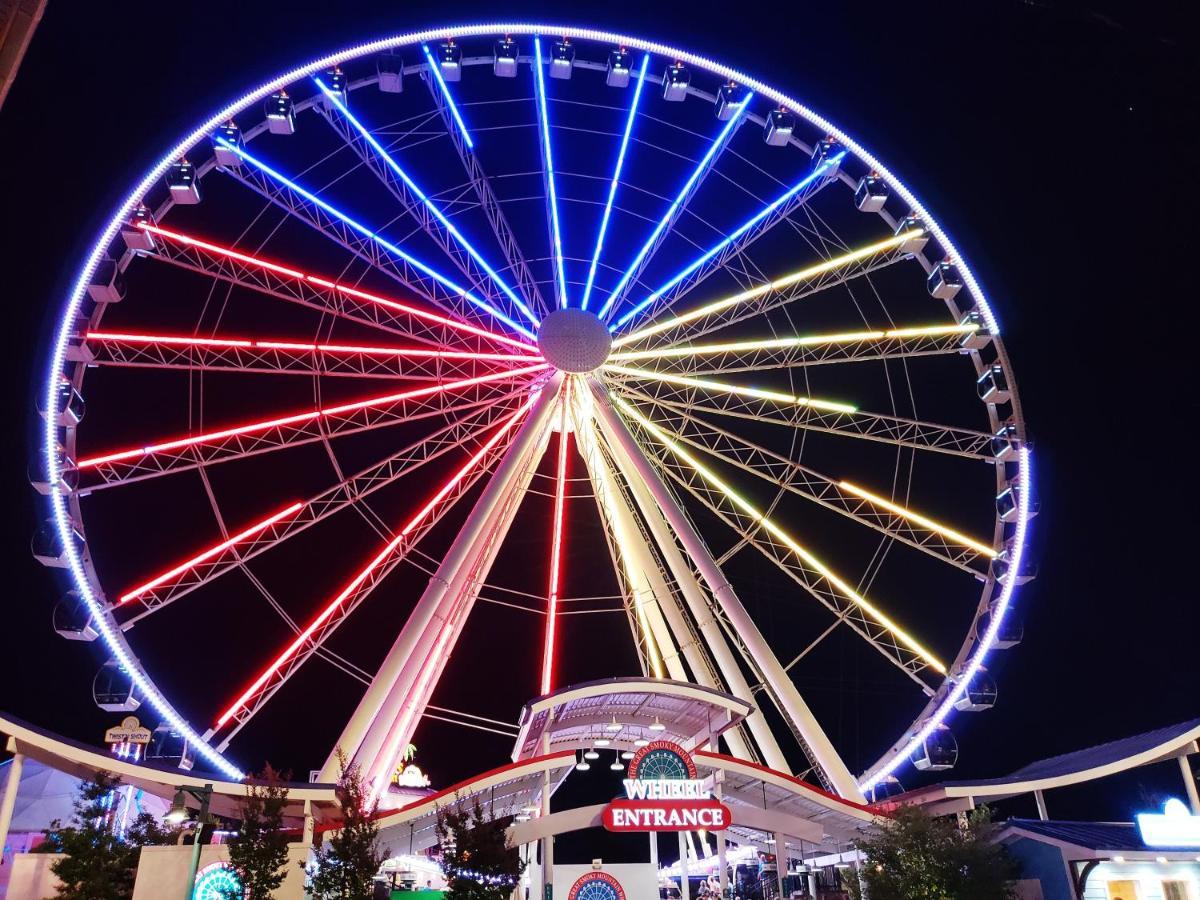 Heavenly Bear, Hot Tub, 1089 Of Free Attraction Tickets For Each Paid Day, Dollywood And More Sevierville Esterno foto